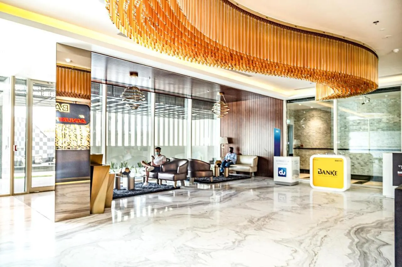 Apartment Waves Holiday Homes - Chic Studio With Balcony Overlooking City Views Dubai