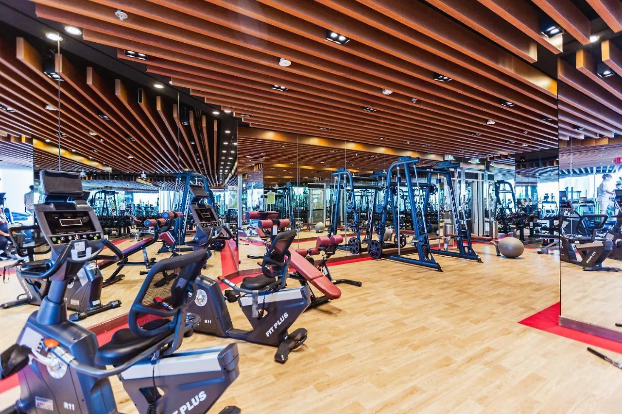 Waves Holiday Homes - Chic Studio With Balcony Overlooking City Views Dubai United Arab Emirates